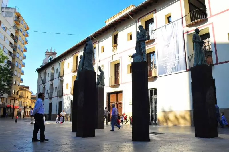 Valencia (c) Alesia Belaya